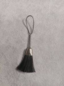 lot 6090 image: Silver-Toned Twisted Wire Handle Whisk Brush