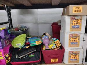 lot 62165 image: Lot of Miscellaneous Items