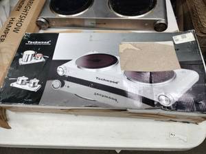 lot 62168 image: Techwood Double Infrared Cooktop