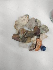 lot 62192 image: Jar of Gemstones and Rocks