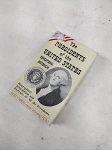 lot 62222 image: vintage 1989 Thomas Publications Presidents of the United States quiz cards