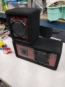 lot 62241 image: Welton Pro Studio speakers