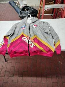 lot 59346 image: vintage 1990s Kansas City Chiefs windbreaker jacket 5XL