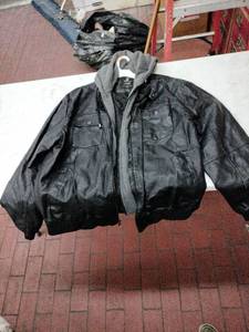 lot 59347 image: Wantdo Mens Casual Faux Leather Jacket with Removable Hood Pu Winter Outwear - 3XL