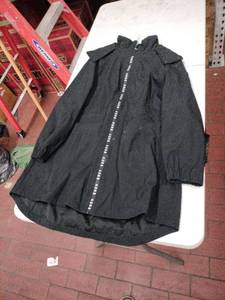 lot 59348 image: Michael Kors windbreaker Coat - 2XL