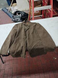 lot 59350 image: Mossimo Brown Jacket - XL