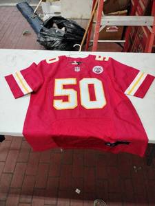 lot 59365 image: Kansas City Chiefs red Justin Houston jersey - L