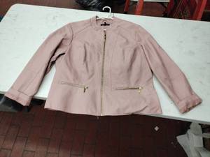 lot 59400 image: Baccini dusty pink faux leather jacket - 2X