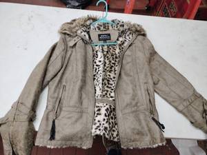 lot 59402 image: Montanaco brand jacket