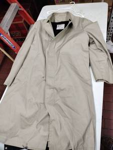 lot 59428 image: London Fog Manicoats Trench Coat