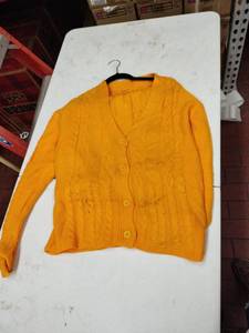 lot 59432 image: Womens L Cable Knit Cardigan and Skirt set - 2XL