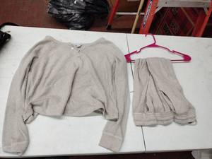 lot 59438 image: Better Together Cropped Sweater and Pant Set