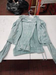 lot 59442 image: Zoe teal velour tracksuit -L