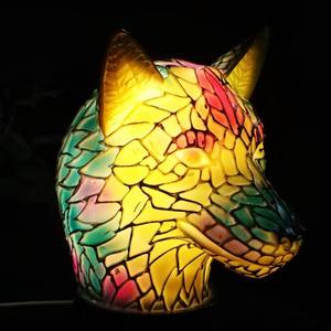 lot 7124 image: Yevheniy 3D Animal Lamp, Retro Stained Animal Night Light Lamp, Vintage Animals Table Lamp, Bohemian Resin Animal Lamps for Bedroom Living Room Dining Room Nursery Office Home Decoration (Wolf)