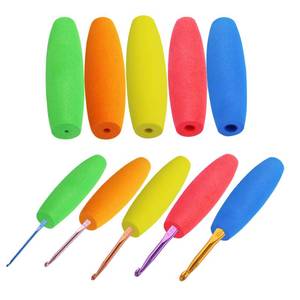 lot 14318 image: MEYAGO 5PCS Crochet Hook Grips Set Ergonomic Crochet Hook Handle Multi-Size Ergonomic Crochet Hook Handle Attachment - Fits 2mm to 10mm Hooks