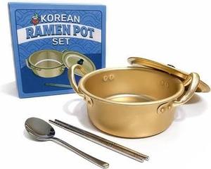 lot 9293 image: Korean Ramen Pot Set with Lid, Ladle and Chopsticks