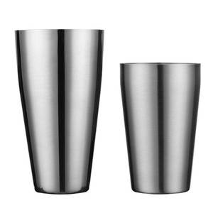 lot 2124 image: Boston Shaker by QLL, Professional Stainless Steel Cocktail Shaker Set, including 20oz Unweighted and 28oz Weighted Shaker Tins