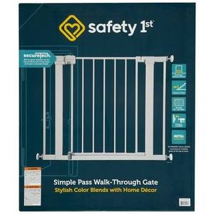 lot 1404 image: Safety 1st Simple Pass Walk-Through Gate with Secure Tech
