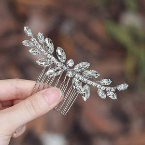 lot 18236 image: JAKAWIN Rhinestone Bride Wedding Hair Piece Crystal Hair Comb Bridal Hair Accessories for Women HC111 (Silver)