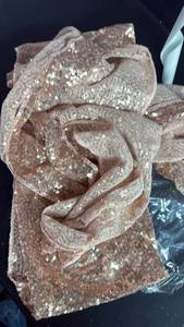 lot 18374 image: Pink Sequin Table Runner