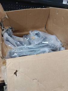 lot 13592 image: Front Control Arm Suspension Kit 8-Piece Ball Joints Tie Rods