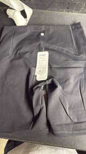 lot 18475 image: G4Free Women�s Workout Shorts, Black, L