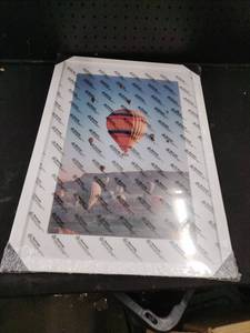 lot 5315 image: Picture Frame 14x20 Inches