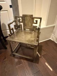 lot 937 image: Vanity chair