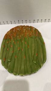 lot 1017 image: Lillian Vernon asparagus plate