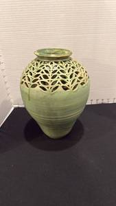 lot 1027 image: Green pottery vase signed Rae 1998
