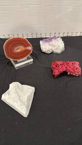 lot 1041 image: Agate geode, amethyst crystal, red pipe coraland stone