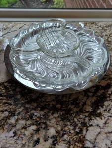 lot 1125 image: Chip or veggie dip Set with lazy susan Silver-Tone Tray