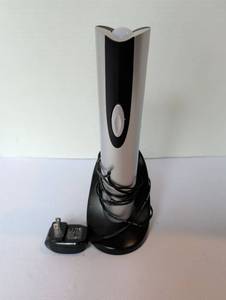 lot 1139 image: Oster Electric Wine Opener with Charging Base Model FPSTBW8207-S