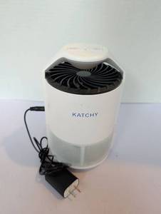 lot 1140 image: Katchy Milky Way Indoor Insect Trap
