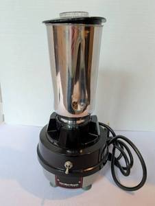 lot 1141 image: Hamilton Beach Professional Bar Blender with Stainless Steel Container