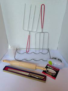lot 1164 image: Kitchen Tool Set with RoboTwist Jar Opener, Wilton Knife, Rolling Pin & More
