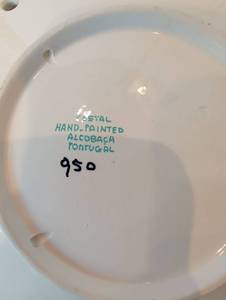 lot 1176 image: Vestal Hand-Painted Alcoba�a Portugal Ceramic plates