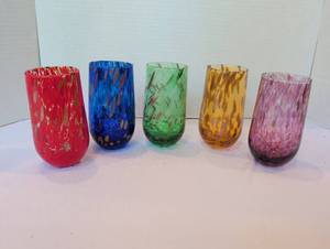 lot 1200 image: Set of 5 Multicolor Speckled Art Glass Tumblers