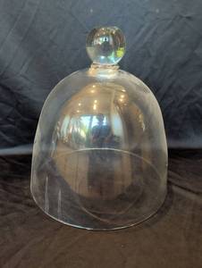 lot 1208 image: 13-In tall glass dome or cloche
