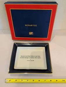 lot 1266 image: Gumps Repartee Winston Churchill Quote Porcelain Tray