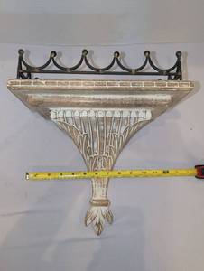 lot 1276 image: Decorative Wood and Metal Wall Shelf Bracket