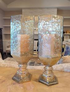 lot 1287 image: Pair of Iridescent gold Hexagonal Glass Hurricane Candle Holders