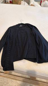 lot 1358 image: Ecetera 2 pc top