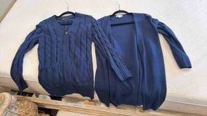 lot 1360 image: Merokeety and other ladies sweater jackets