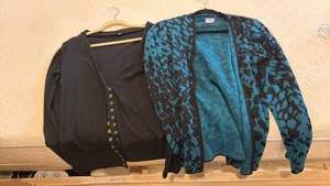 lot 1364 image: Chicos and other ladies sweater jackets