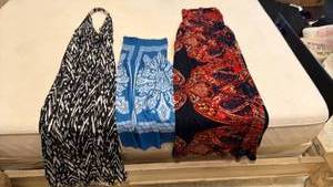 lot 1425 image: Lascana and other womens dresses