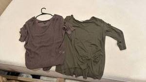 lot 1463 image: Express and other ladies tops