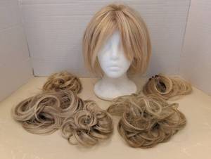 lot 1514 image: Raquel Welch human hair blonde Bob Wig with Curly Hair Piece Extensions Set