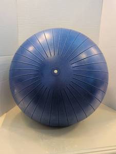 lot 1529 image: Blue Exercise Stability Ball 21 in