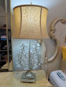 lot 1543 image: Crystal Leaf Branch Table Lamp with Linen Shade